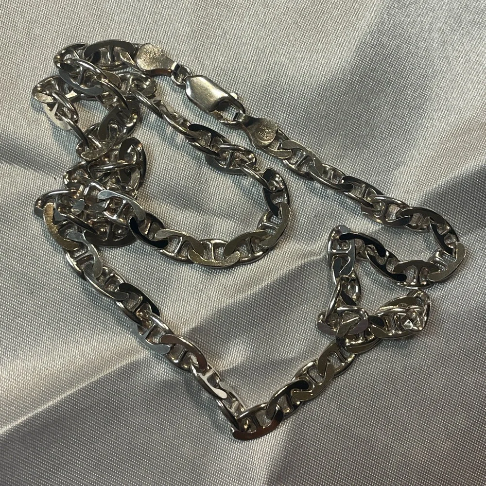 Men’s Necklace